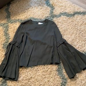 Green JOA puff sleeve top. Size small